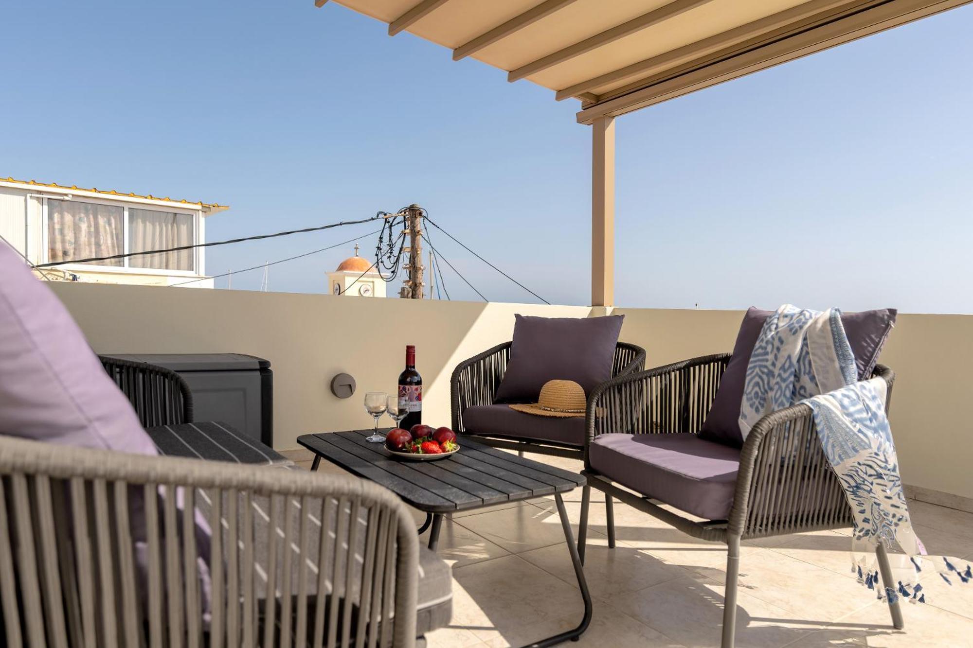 Ioannas Endless Blue Apartment *